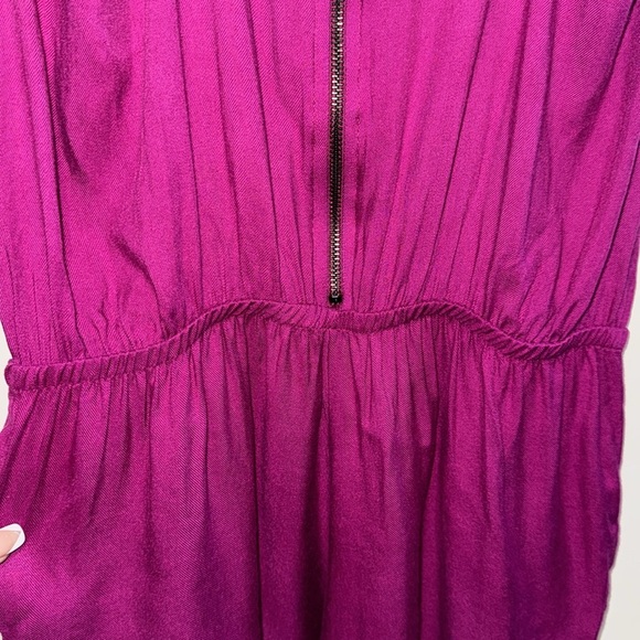 dELiA's - Purple sleeveless Romper with pockets size Medium - Picture 7 of 11